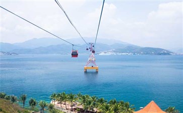 珍珠岛跨海缆车-重庆旅行社-越南芽庄旅游