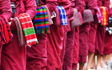 缅甸曼德勒马哈伽纳扬僧院-重庆到缅甸自驾游