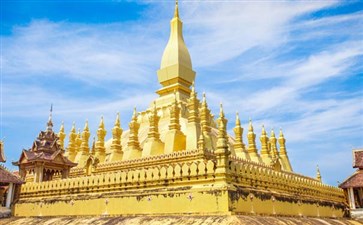 老挝万象銮塔寺-老挝旅游线路报价