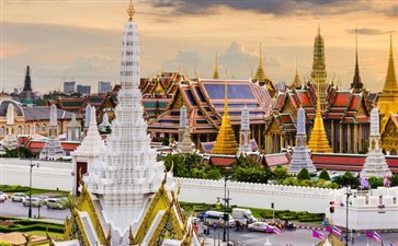 泰国曼谷大皇宫与玉佛寺-重庆自驾游