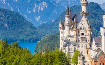 德国新天鹅堡-欧洲瑞士德国旅游