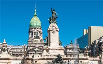 阿根廷布宜诺斯艾利斯国会广场-重庆青旅