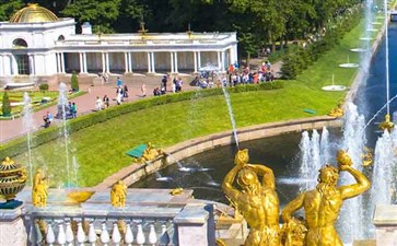 圣彼得堡夏宫花园-重庆到俄罗斯9日游
