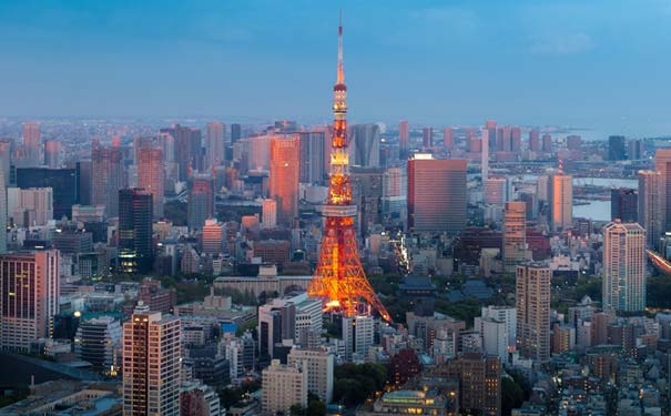 日本旅游淡季和旺季：东京塔夜景