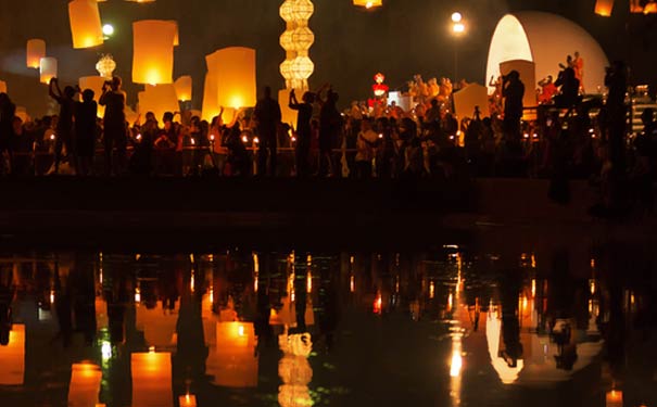 11月去泰国旅游攻略：清迈水灯节