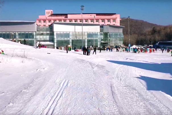 黑龙江亚布力冬季滑雪
