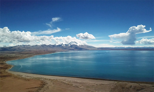 西藏旅游景点：玛旁雍错圣湖