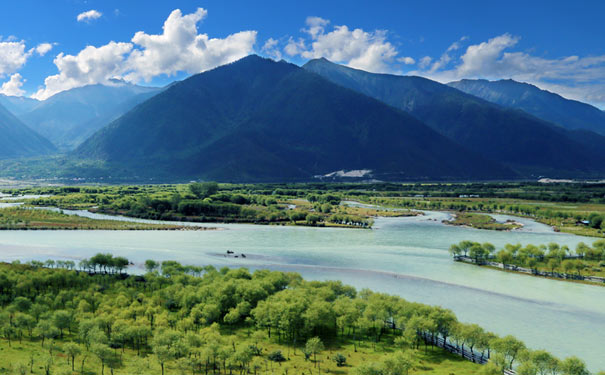 重庆自驾西藏：尼洋河