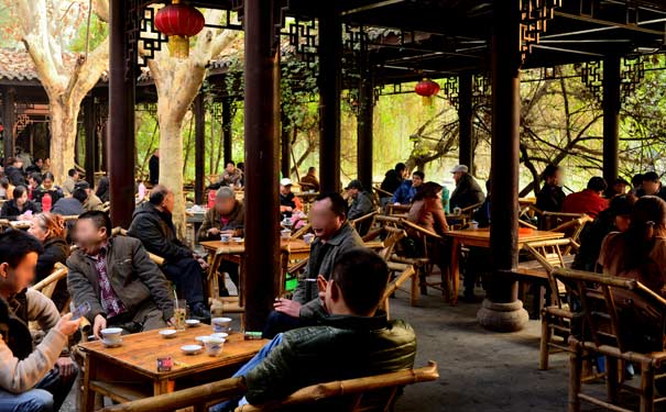 国庆旅游：成都人民公园内的茶馆
