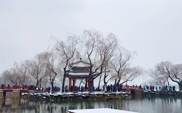 北京旅游：11月颐和园初雪
