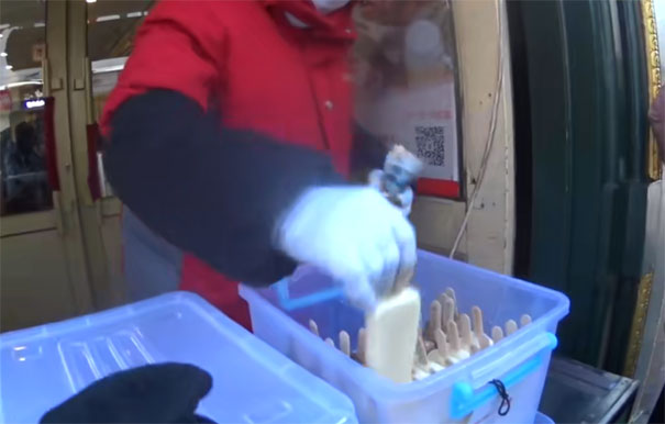 哈尔滨旅游必吃美食：马迭尔冰棍
