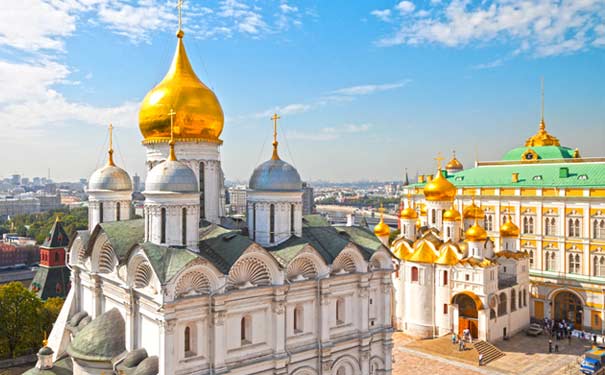 俄罗斯旅游概述：莫斯科克里姆林宫教堂广场