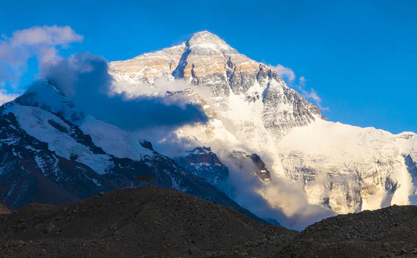 西藏旅游：珠穆朗玛峰