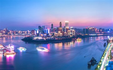 纯玩小包团重庆旅游:南滨路夜景
