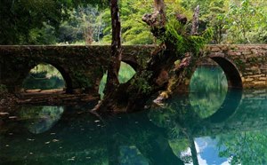 贵州旅游景点【荔波大小七孔】天气、住宿、机场