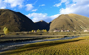 稻城亚丁自驾旅游-重庆中国青年旅行社