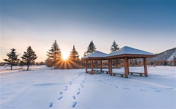 重庆出发夕阳红旅游景点-漠河