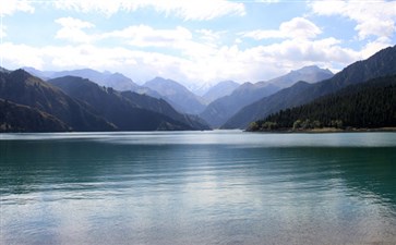 天山天池风景区