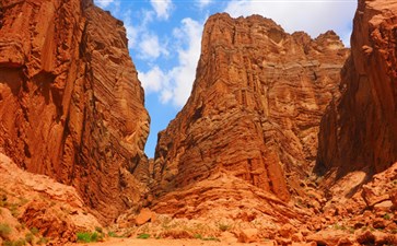 天山大峡谷旅游-南疆胡杨林旅游-新疆旅游