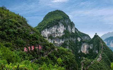 重庆云阳龙缸旅游_重庆红叶旅游线路