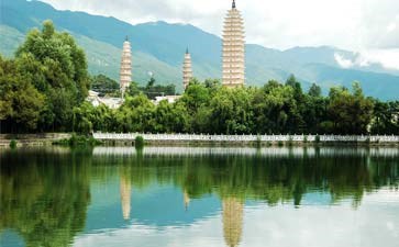 大理崇圣寺三塔-重庆旅行社