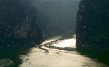 万峰湖