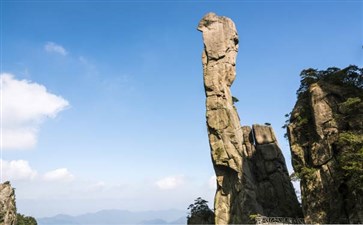 三清洞南清园景区巨蟒出山-重庆旅行社