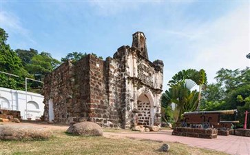 马来西亚·马六甲·葡萄牙古城门-新马旅游