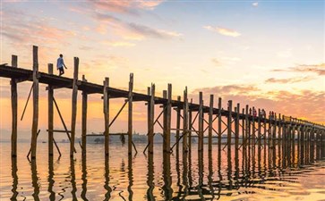 缅甸乌本桥观日落-重庆到缅甸旅游