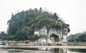 广西桂林旅游景点象鼻山-重庆旅行社