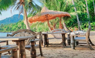 泰国象岛沙滩餐厅-重庆自驾游