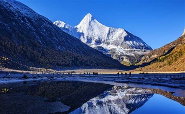 冬季稻城亚丁旅游-重庆中青旅