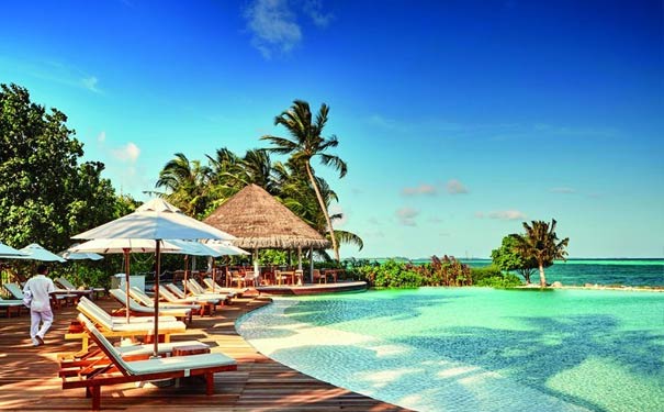 马尔代夫梦幻海岛上的恬静别墅丽世狄娃度假村