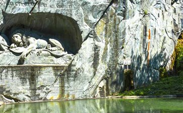 狮子纪念碑-欧洲法意瑞3国旅游-重庆到欧洲旅游团