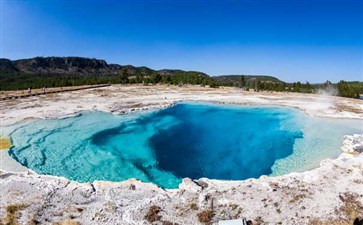 黄石国家公园温泉-北美洲旅游