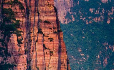 绝壁长廊-重庆到河南山西旅游线路