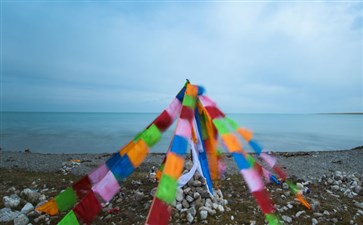 新疆+青海+甘肃夕阳红旅游-青海湖旅游