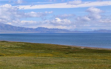 重庆到新疆赏花旅游线路-赛里木湖旅游