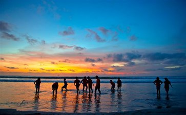 金巴兰海滩-巴厘岛旅游-重庆中青旅