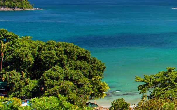 热门海岛旅游目的地之普吉岛卡塔海滩