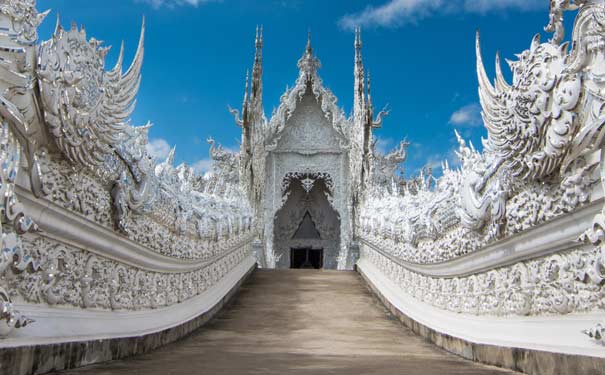 泰国旅游:清迈白庙