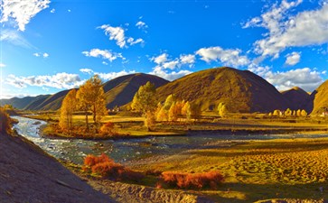 重庆出发端午自驾旅游-新都桥旅游风光