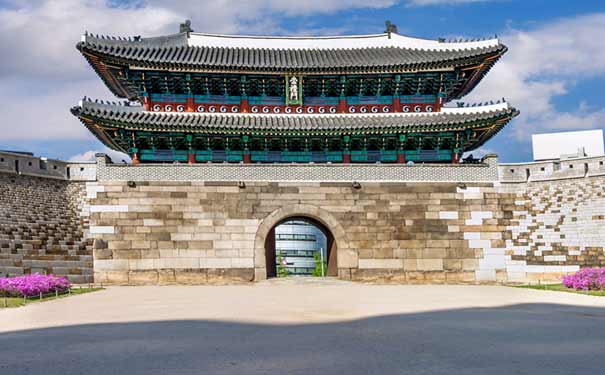 韩国旅游买什么最值之东大门