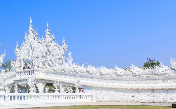 泰国清迈龙昆艺术庙(白庙)-泰国清迈旅游