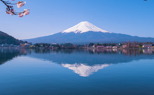 日本富士山春季
