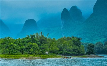 竹筏漓江风光-重庆到桂林特价旅游-重庆中青旅