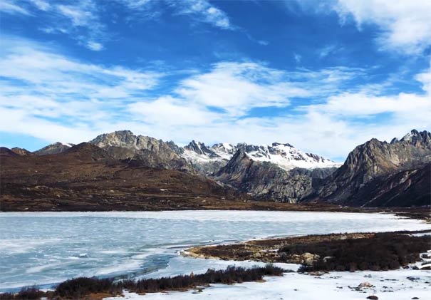 川藏南线自驾旅游攻略：西藏姐妹湖