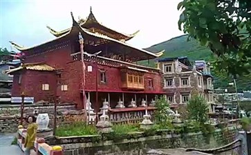 马尔康卓克基镇索克民居