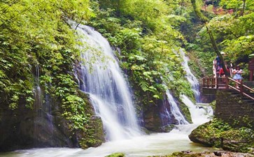 万盛黑山谷旅游-重庆周边经典连线旅游