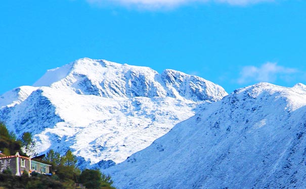 四姑娘山